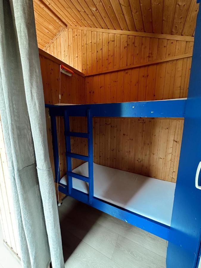 Loken Camping - Trivelig Og Idyllisk Ved Vannet Hotel Olden Ngoại thất bức ảnh